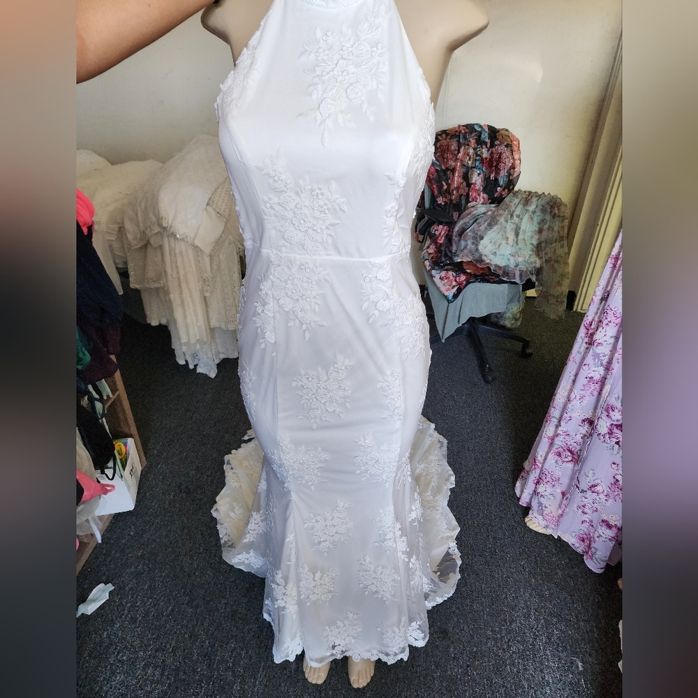 Lulus dres